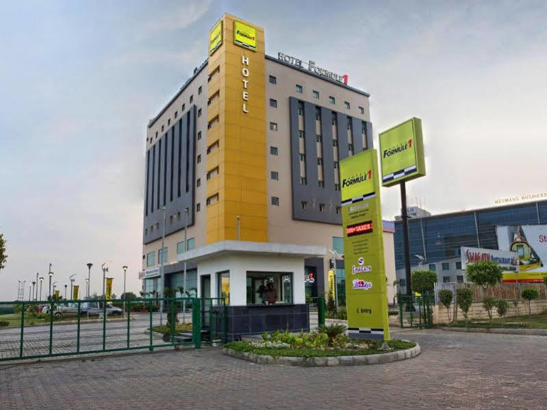 Hotel Caspia Pro Greater Noida Εξωτερικό φωτογραφία