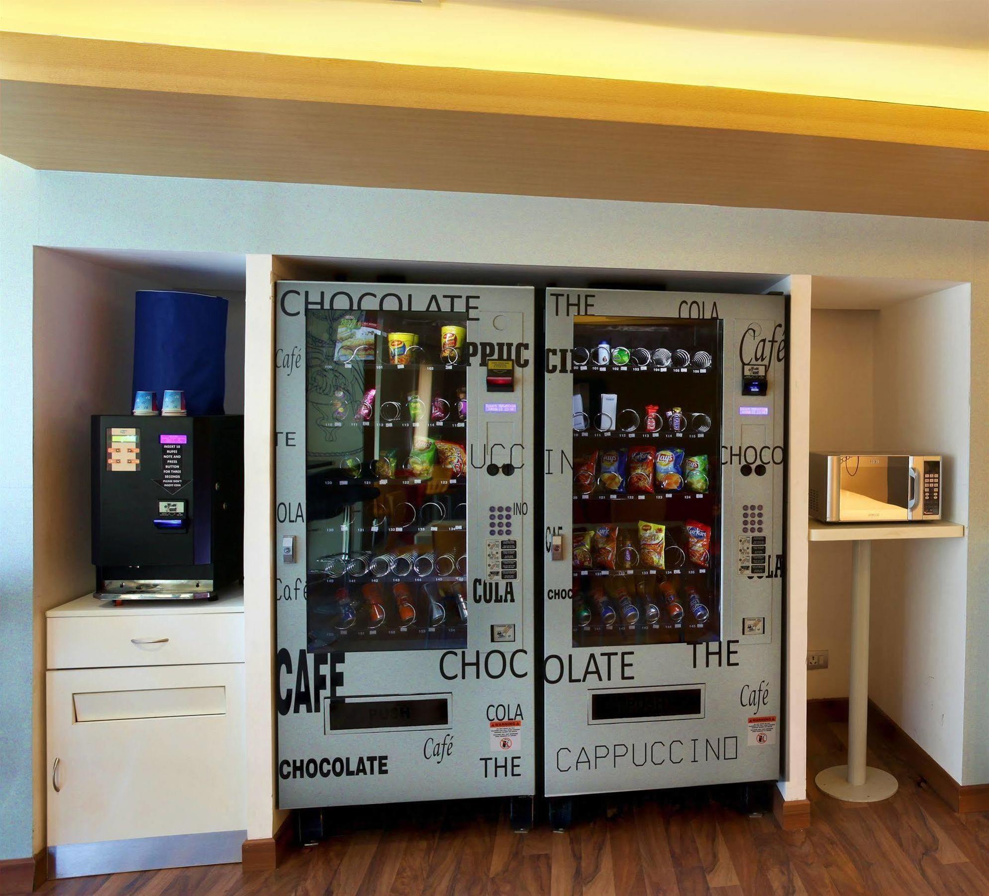 Hotel Caspia Pro Greater Noida Εξωτερικό φωτογραφία
